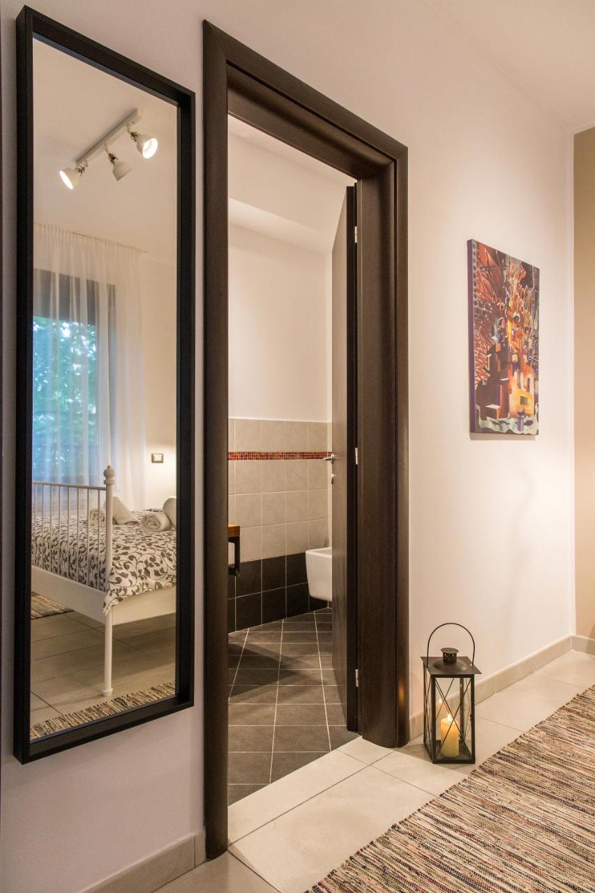 One Love Metropolitan Apartment Bucareste Exterior foto