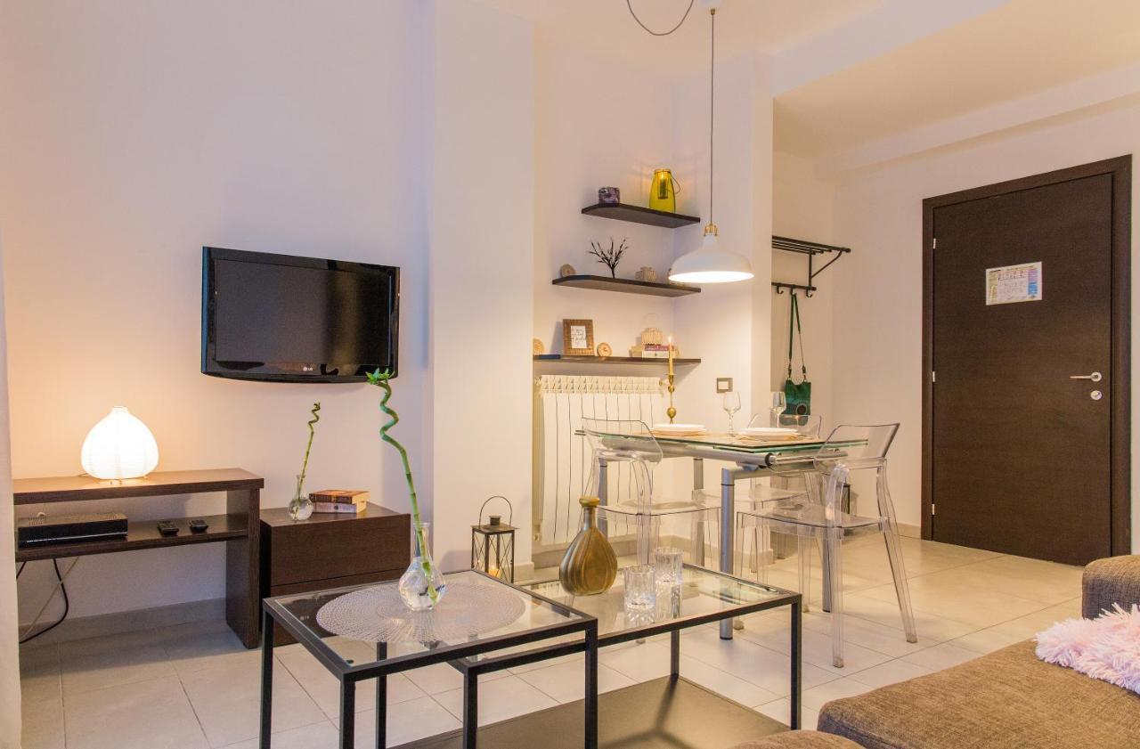 One Love Metropolitan Apartment Bucareste Exterior foto